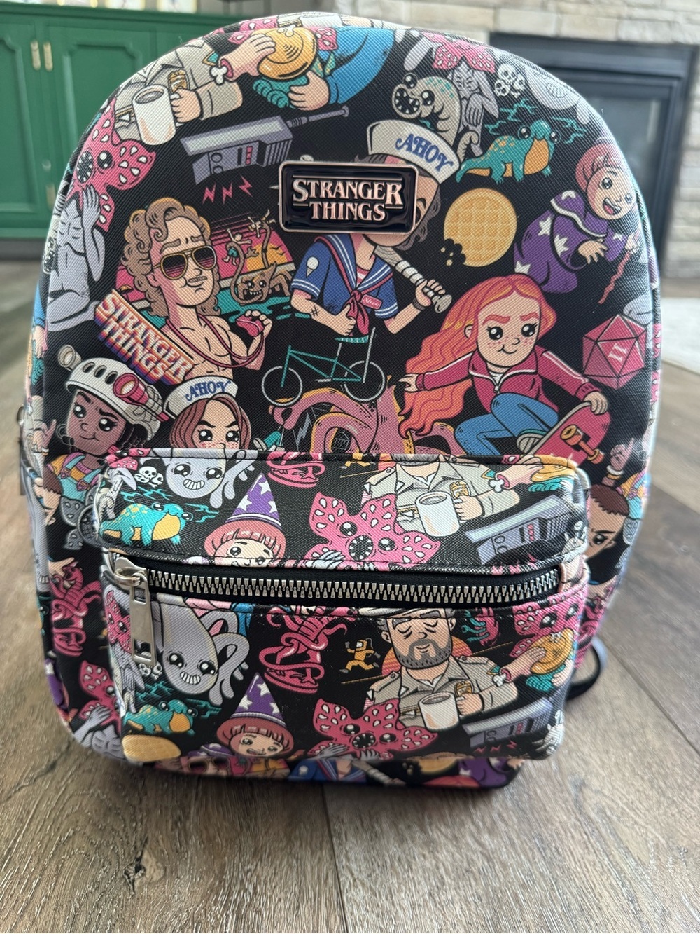 Stranger Things Multicolor Mini Backpack & Wallet Set - Picture 14 of 15